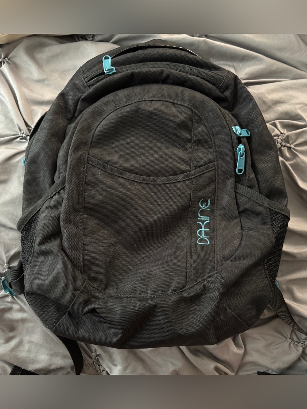 Dakine Black zebra Backpack